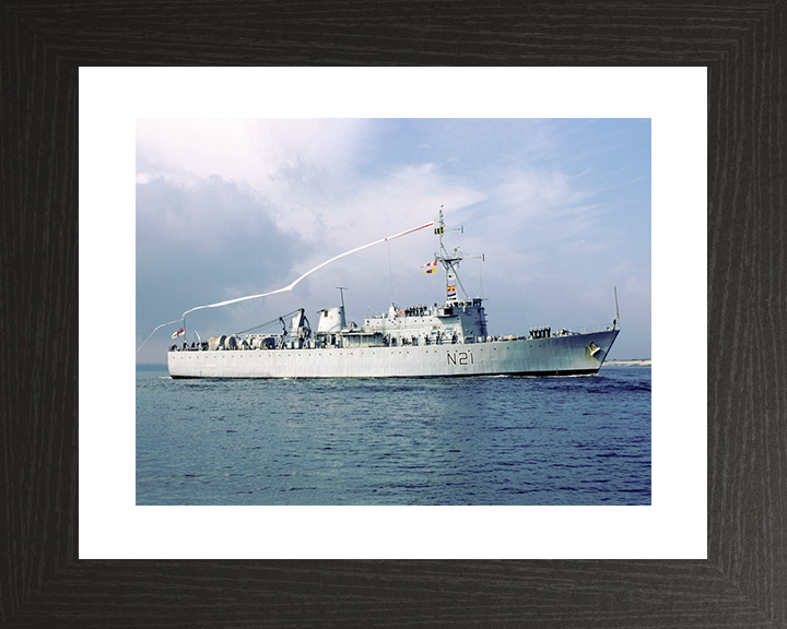HMS Abdiel (N21) Royal Navy Abdiel Class Minelayer Photo Print Paying Off Warship Wall Art Posters, Prints, & Visual Artwork Hampshire Prints 10 x 8 Black Frame Yes