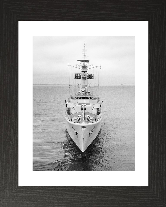 HMS Dido (F104) Royal Navy Leander Class Frigate High Bow View Photo Print Wall Art Decor Posters, Prints, & Visual Artwork Hampshire Prints 10 x 8 Black Frame Yes