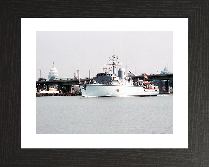 HMS Brecon (M29) Royal Navy Hunt Class Mine Warfare Vessel Washington DC Photo Print Wall Art Decor Posters, Prints, & Visual Artwork Hampshire Prints 10 x 8 Black Frame Yes