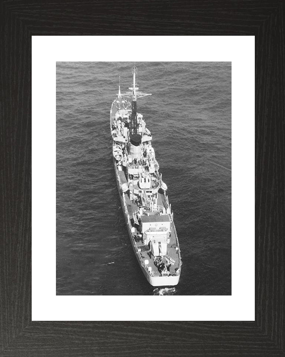 HMS Chequers (R61) Royal Navy C Class Destroyer From Above Photo Print Wall Art Decor Posters, Prints, & Visual Artwork Hampshire Prints 10 x 8 Black Frame Yes