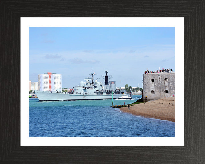 HMS Edinburgh D97 | Photo Print | Framed Print | Poster | Type 42 | Destroyer | Royal Navy Hampshire Prints