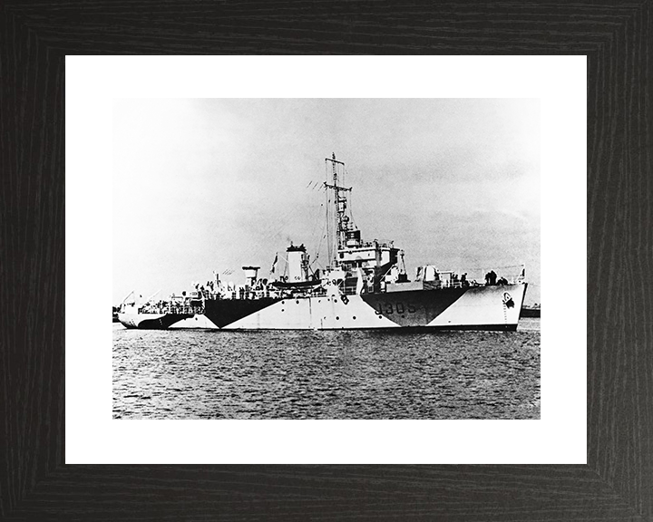 HMS Brave (J305) Royal Navy Algerine Class Minesweeper Starboard Side View Photo Print Wall Art Decor Posters, Prints, & Visual Artwork Hampshire Prints 10 x 8 Black Frame Yes