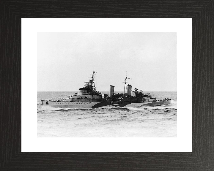 HMS Edinburgh (16) Royal Navy Town Class Light Cruiser Port Side Photo Print Wall Art Decor Posters, Prints, & Visual Artwork Hampshire Prints 10 x 8 Black Frame Yes
