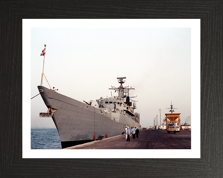 HMS Chatham F87 in Bahrain | Photo Print | Framed Print | Poster | Type 22 | Frigate | Royal Navy Hampshire Prints