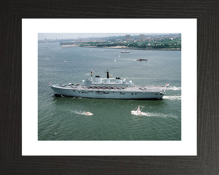 HMS Ark Royal (R07) Royal Navy Invincible Class Aircraft Carrier New York 1986 Photo Print Wall Art Decor Posters, Prints, & Visual Artwork Hampshire Prints 10 x 8 Black Frame Yes