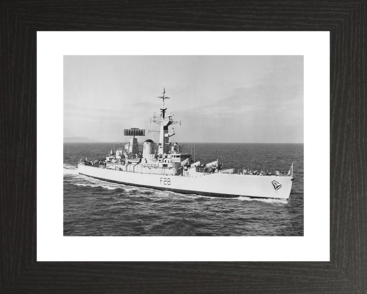 HMS Cleopatra (F28) Royal Navy Leander Class Frigate Low Starboard View Photo Print Wall Art Decor Posters, Prints, & Visual Artwork Hampshire Prints 10 x 8 Black Frame Yes