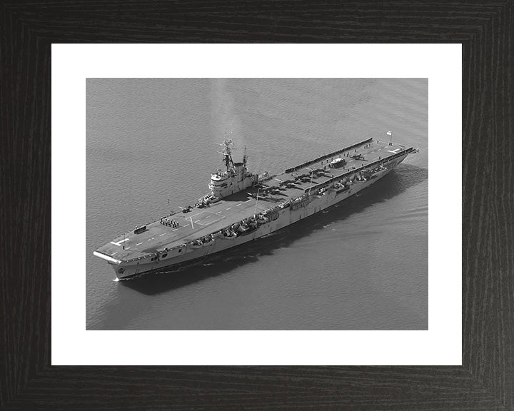 HMS Theseus R64 | Photo Print | Framed Print | Colossus Class | Aircraft Carrier | Royal Navy Hampshire Prints