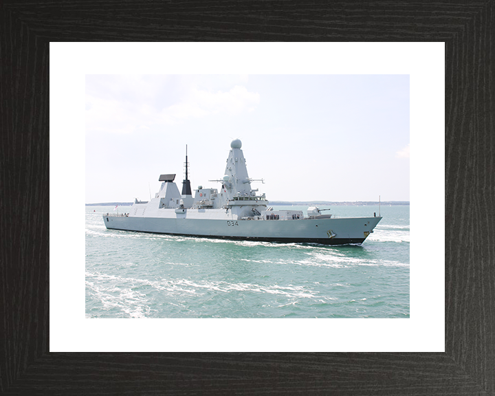 HMS Diamond (D34) Royal Navy Type 45 Destroyer Entering Portsmouth Photo Print Wall Art Decor Posters, Prints, & Visual Artwork Hampshire Prints 10 x 8 Black Frame Yes