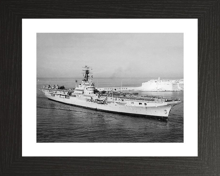 HMS Theseus R64 | Photo Print | Framed Print | Colossus Class | Aircraft Carrier | Royal Navy Hampshire Prints