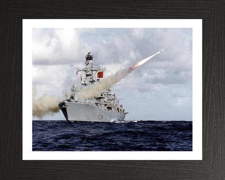 HMS Iron Duke F234 | Photo Print | Framed Print | Poster | Type 23 | Frigate | Royal Navy Hampshire Prints