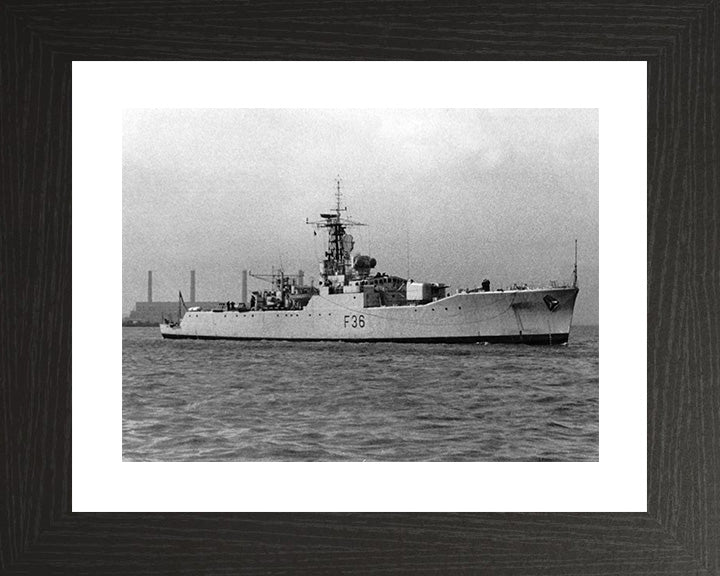 HMS Whitby F36 Royal Navy Whitby class frigate Photo Print or Framed Print - Hampshire Prints