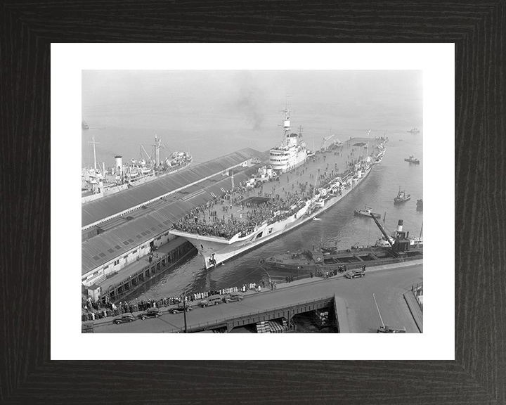 HMS Implacable (R86) Photo Print - Vancouver 1947 - Royal Navy Implacable Class Aircraft Carrier Hampshire Prints 10 x 8 Black Frame Yes