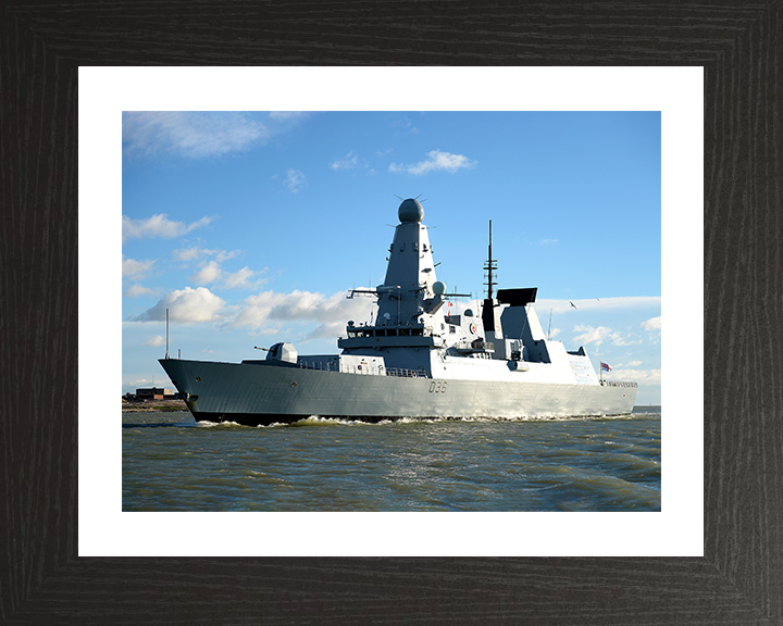 HMS Defender (D36) Royal Navy Type 45 Destroyer Enters Portsmouth 2014 Photo Print Wall Art Decor Posters, Prints, & Visual Artwork Hampshire Prints 10 x 8 Black Frame Yes