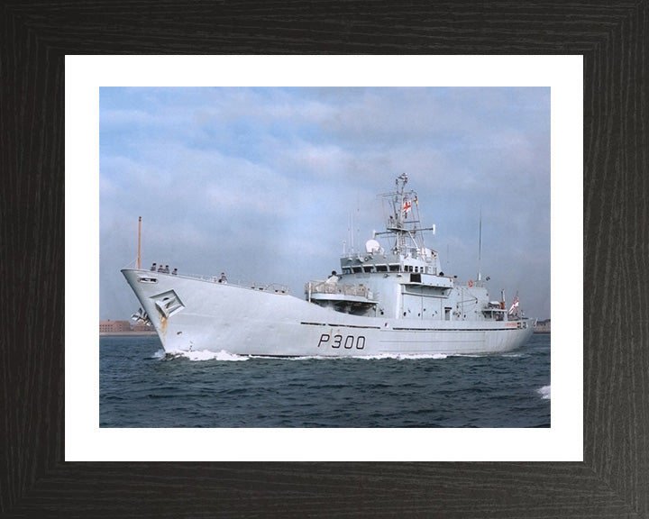 HMS Lindisfarne P300 Royal Navy Island class patrol vessel Photo Print or Framed Print - Hampshire Prints