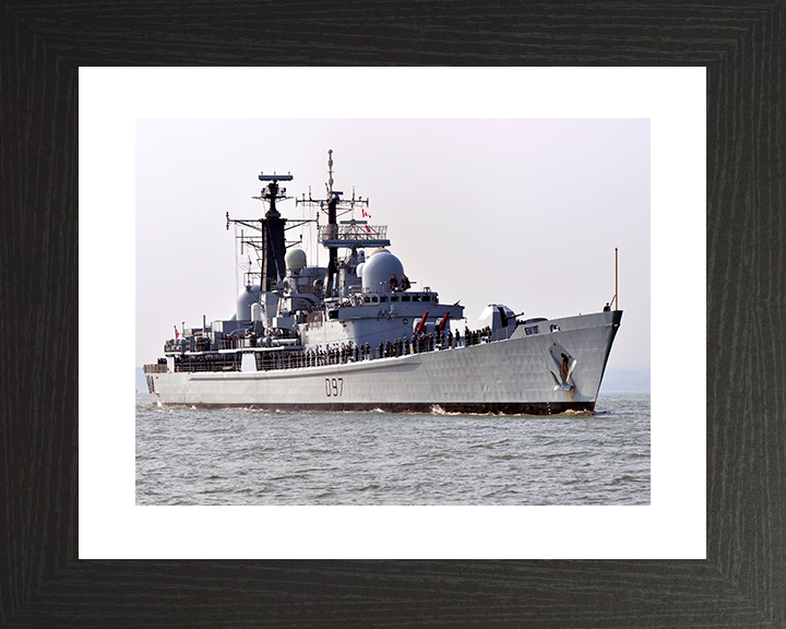 HMS Edinburgh (D97) Royal Navy Type 42 Destroyer Entering Harbour Photo Print Wall Art Decor Posters, Prints, & Visual Artwork Hampshire Prints 10 x 8 Black Frame Yes