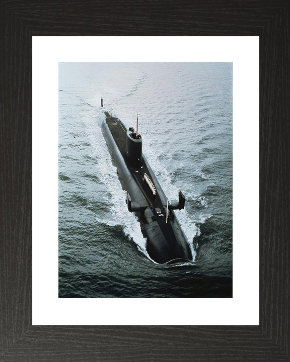 HMS Resolution S22 Submarine | Photo Print | Framed Print | Resolution Class | Royal Navy Hampshire Prints