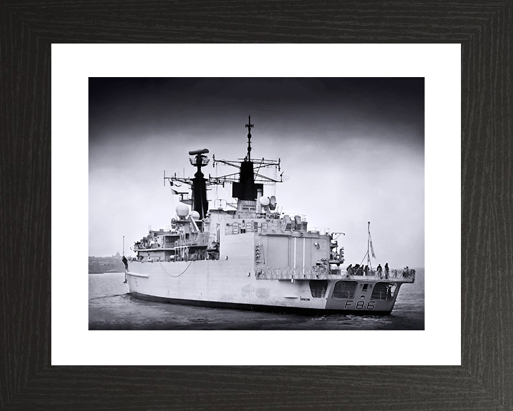 HMS Campbeltown (F86) Royal Navy Type 22 Frigate In Black and White Photo Print Wall Art Decor Posters, Prints, & Visual Artwork Hampshire Prints 10 x 8 Black Frame Yes