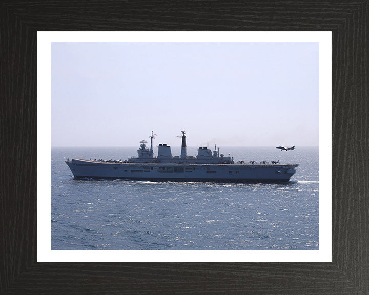 HMS Invincible R05 | Photo Print | Framed Print | Invincible Class | Aircraft Carrier | Royal Navy Hampshire Prints