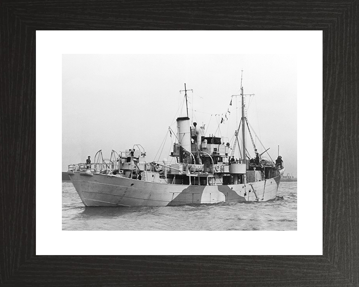 HMS Bream (T306) Royal Navy Fish Class Trawler Port Side View Photo Print Wall Art Decor Posters, Prints, & Visual Artwork Hampshire Prints 10 x 8 Black Frame Yes