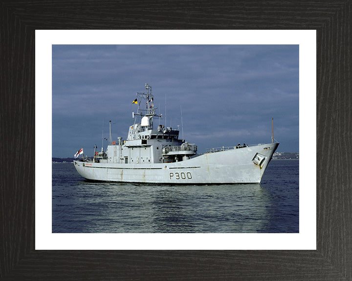 HMS Lindisfarne P300 Royal Navy Island class Patrol Vessel Photo Print or Framed Photo Print - Hampshire Prints