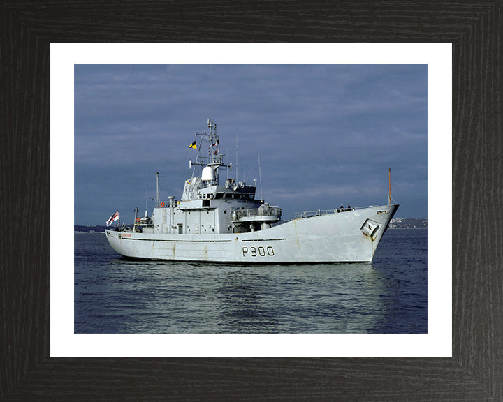HMS Lindisfarne P300 Royal Navy Island class Patrol Vessel Photo Print or Framed Photo Print Hampshire Prints