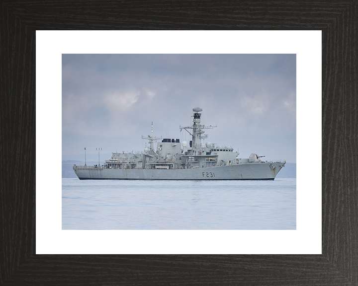 HMS Argyll (F231) Royal Navy Type 23 Frigate Starboard Side View Wall Art Photo Print Decor Posters, Prints, & Visual Artwork Hampshire Prints 10 x 8 Black Frame Yes