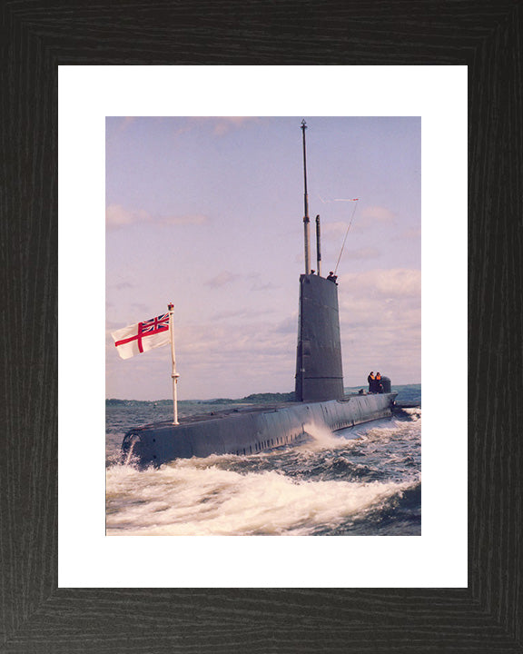 HMS Onyx (S21) Photo Print - Underway - Royal Navy Oberon Class Submarine Hampshire Prints 10 x 8 Black Frame Yes
