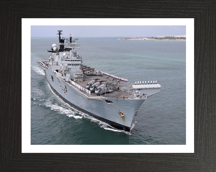 HMS Illustrious R06 | Photo Print | Framed Print | Invincible Class | Aircraft Carrier | Royal Navy Hampshire Prints