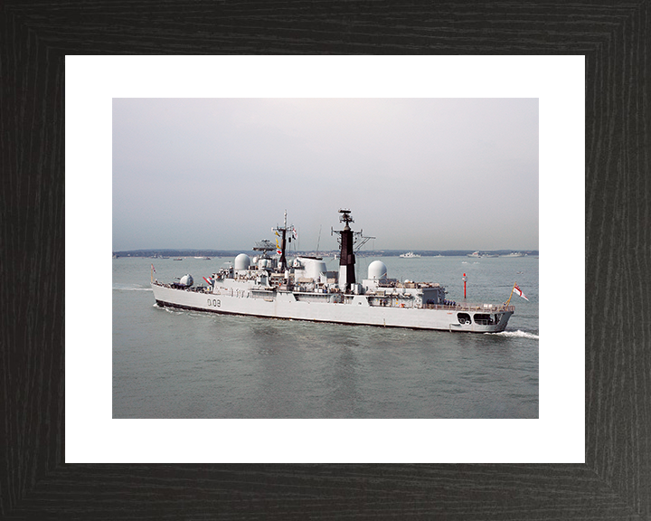 HMS Cardiff (D108) Royal Navy Type 42 Destroyer Leaving Harbour Port Side View Photo Print Wall Art Decor Posters, Prints, & Visual Artwork Hampshire Prints 10 x 8 Black Frame Yes