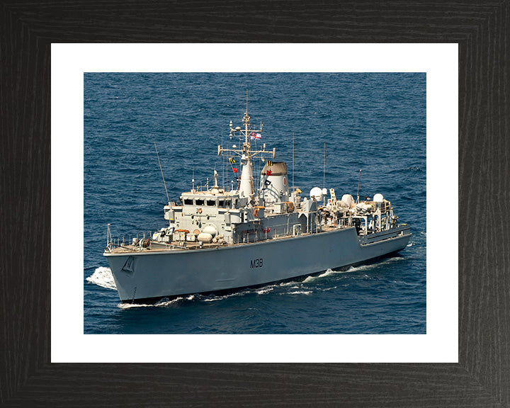 HMS Atherstone M38 Royal Navy Hunt class mine countermeasures vessel Photo Print or Framed Print - Hampshire Prints