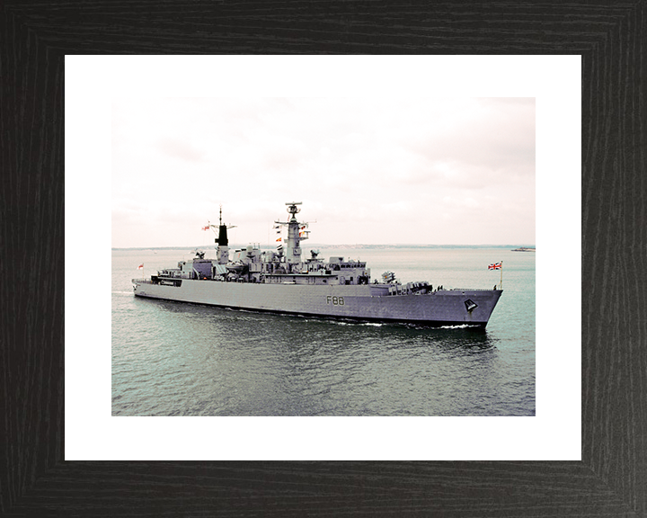HMS Broadsword (F88) Royal Navy Type 22 Frigate Entering Portsmouth Photo Print Wall Art Decor Posters, Prints, & Visual Artwork Hampshire Prints 10 x 8 Black Frame Yes
