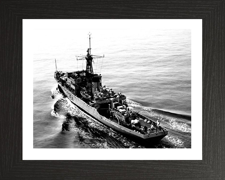 HMS Leeds Castle F384 (K384) | Photo Print | Framed Print | Castle Class | Corvette | Royal Navy Hampshire Prints