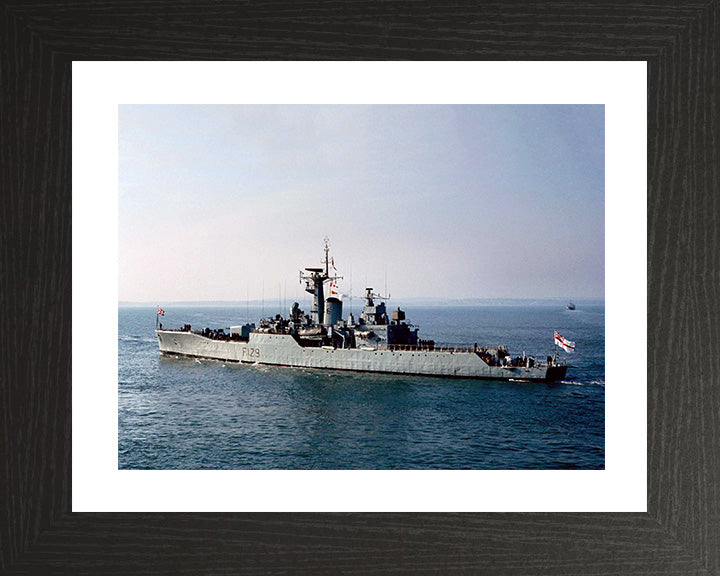 HMS Rhyl F129 | Photo Print | Framed Print | Poster | Rothesay Class | Frigate | Royal Navy Hampshire Prints