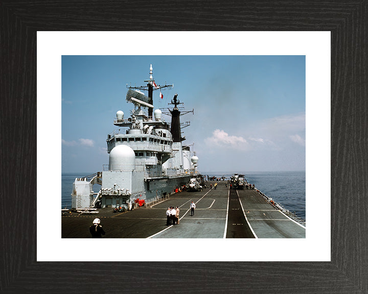 HMS Invincible R05 | Photo Print | Framed Print | Invincible Class | Aircraft Carrier | Royal Navy Hampshire Prints