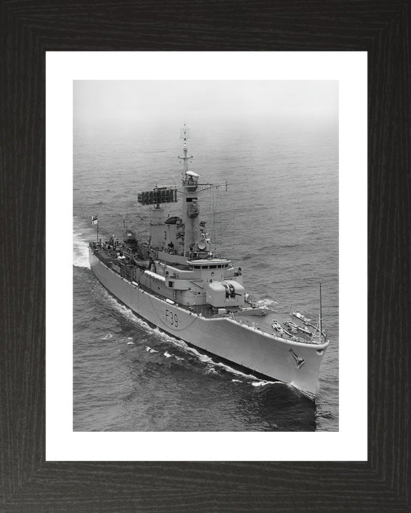 HMS Naiad F39 | Photo Print | Framed Print | Poster | Leander Class | Frigate | Royal Navy Hampshire Prints