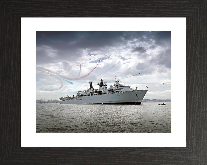 HMS Bulwark (L15) Royal Navy Albion Class Amphibious Ship With Red arrows Photo Print Wall Art Decor Posters, Prints, & Visual Artwork Hampshire Prints 10 x 8 Black Frame Yes