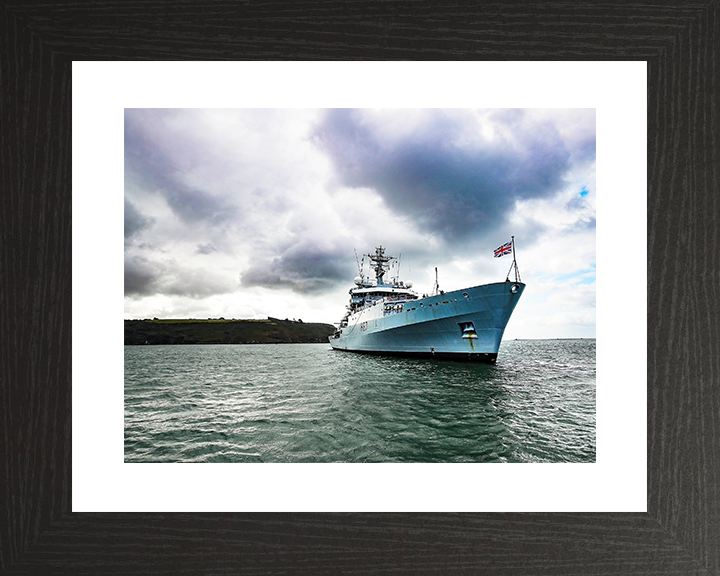 HMS Echo (H87) Royal Navy Echo Class Survey Vessel At Anchor Photo Print Wall Art Decor Posters, Prints, & Visual Artwork Hampshire Prints 10 x 8 Black Frame Yes