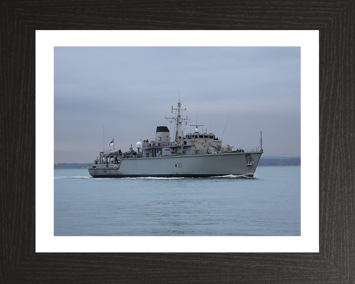 HMS Ledbury M30 Royal Navy Hunt class minehunter Photo Print or Framed Print - Hampshire Prints