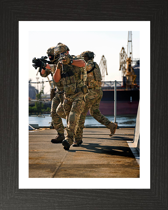 Royal Marines Commando Boarding Team Photo Print Hampshire Prints 10 x 8 Black Frame Yes