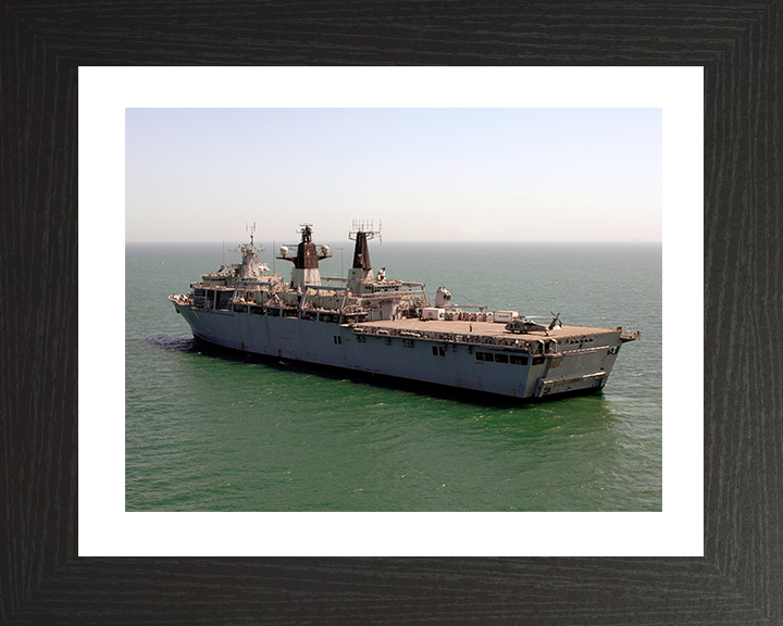 HMS Bulwark (L15) Photo Print - Persian Gulf 2006 - Royal Navy Albion Class Amphibious Ship Hampshire Prints 10 x 8 Black Frame Yes