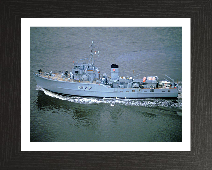 HMS Hubberston M1147 | Photo Print | Framed Print | Ton Class | Minesweeper | Royal Navy Posters, Prints, & Visual Artwork Hampshire Prints