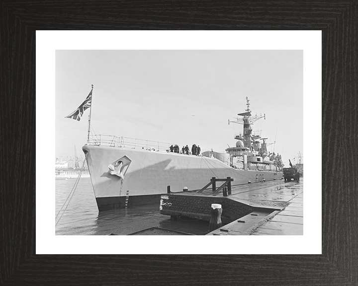 HMS Leander (F109) Photo Print - Amsterdam 1977 - Royal Navy Leander Class Frigate Hampshire Prints 10 x 8 Black Frame Yes
