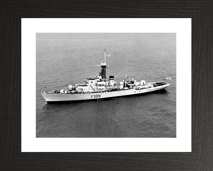 HMS Tintagel Castle K399 Royal Navy Castle class corvette Photo Print or Framed Print - Hampshire Prints