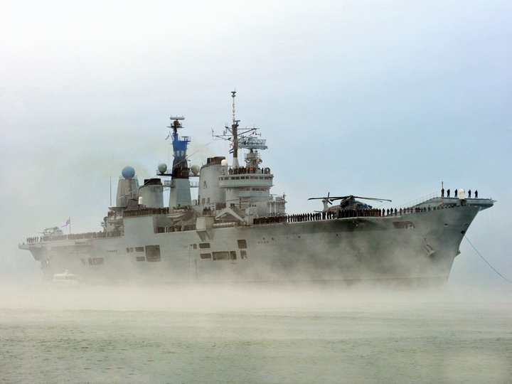 HMS Ark Royal (R07) Royal Navy Invincible Class Aircraft Carrier In The Mist Photo Print Wall Art Decor Posters, Prints, & Visual Artwork Hampshire Prints 6 x 4 No Frame No