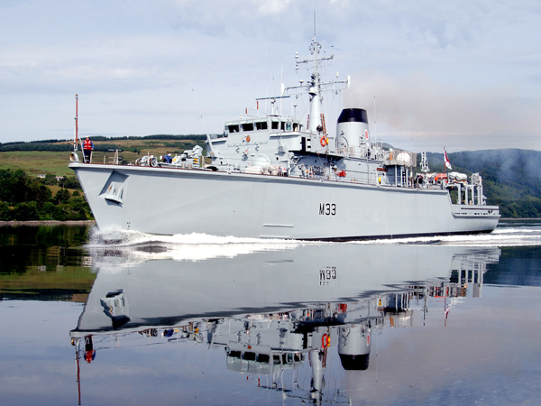 HMS Brocklesby M33 Hunt Class Mine Warfare Vessel 25 July 2006