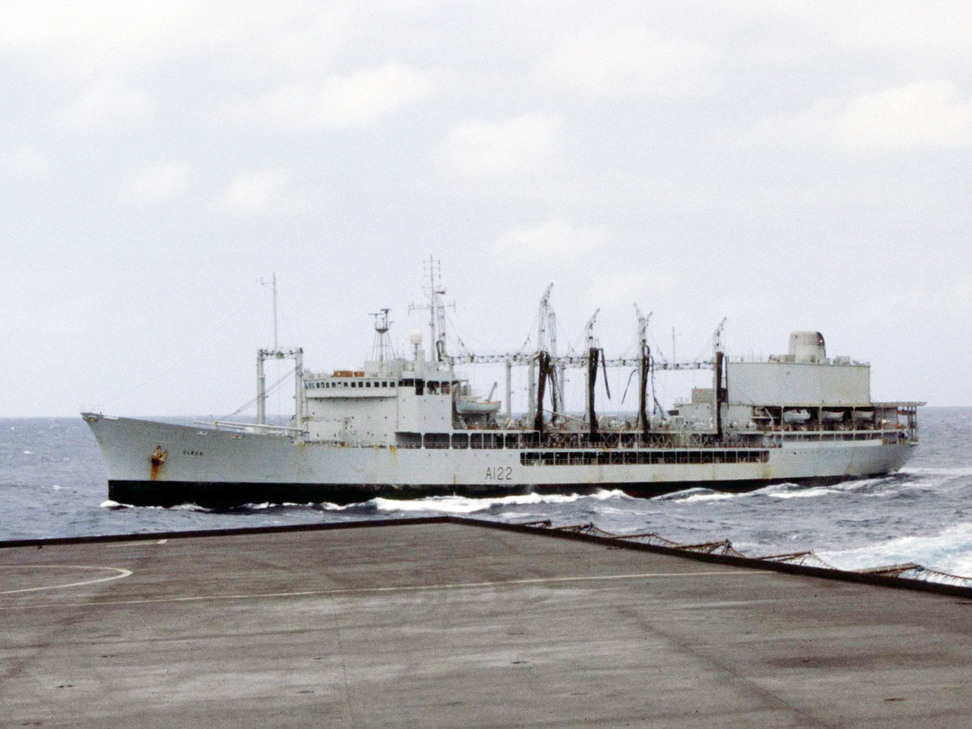 RFA Olwen A122 Ol Class Tanker 1989 Port Beam View Photo Print - Posters, Prints, & Visual Artwork - by Hampshire Prints (image 1 of 9)