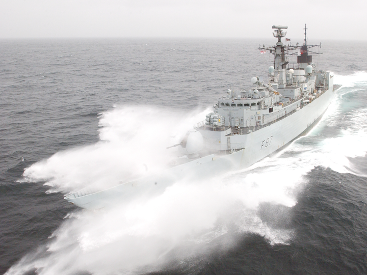 HMS Chatham (F87) Royal Navy Type 22 Frigate Breaking Waves Photo Print Wall Art Decor Posters, Prints, & Visual Artwork Hampshire Prints 6 x 4 No Frame No