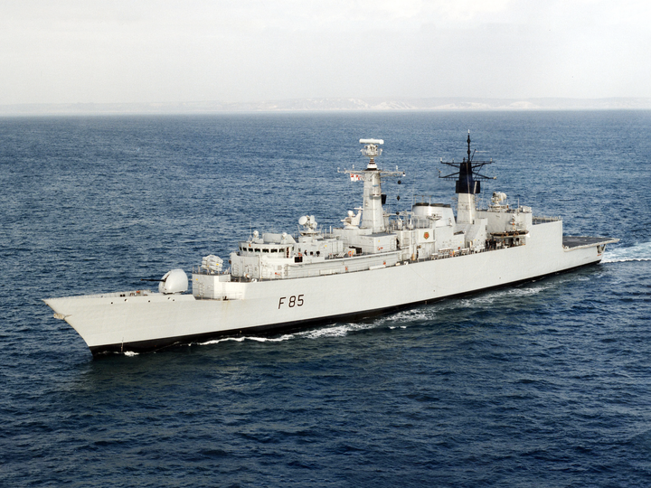 HMS Cumberland (F85) Royal Navy Type 22 Frigate High Port Side View Photo Print Wall Art Decor Posters, Prints, & Visual Artwork Hampshire Prints 6 x 4 No Frame No