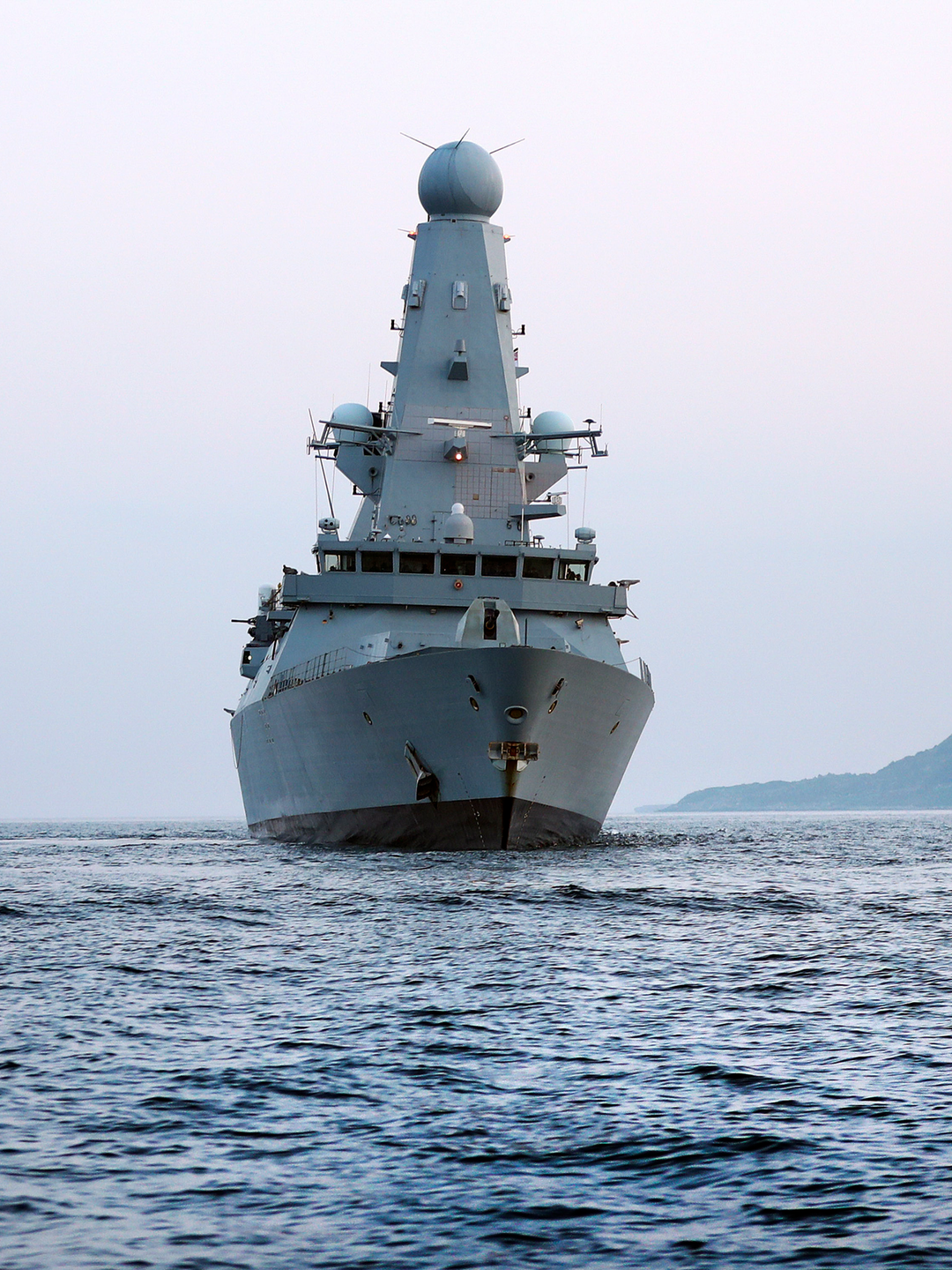 HMS Defender (D36) Royal Navy Type 45 Destroyer Low Bow View Photo Print Wall Art Decor Posters, Prints, & Visual Artwork Hampshire Prints 6 x 4 No Frame No