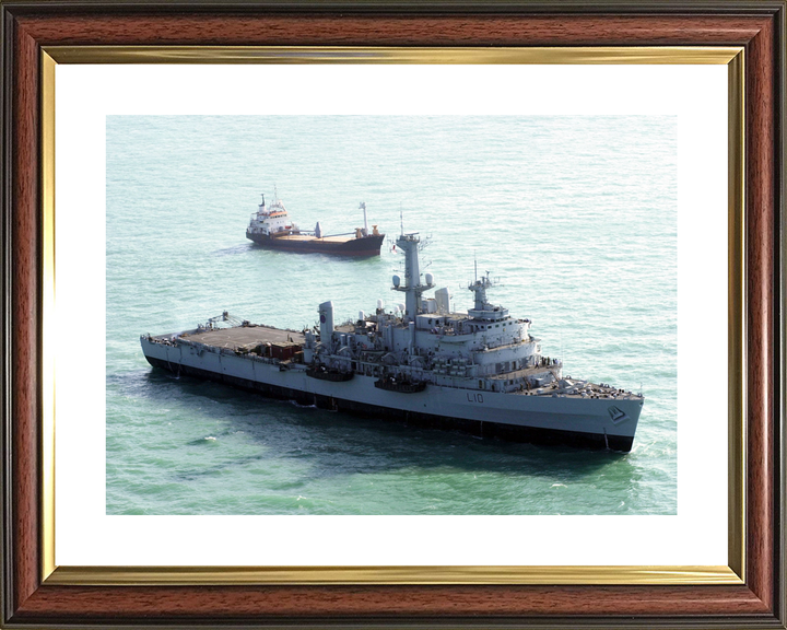 HMS Fearless (L10) Royal Navy Fearless Class Landing Platform Dock High Starboard View Photo Print Wall Art Decor - Posters, Prints, & Visual Artwork - by Hampshire Prints (image 8 of 9)
